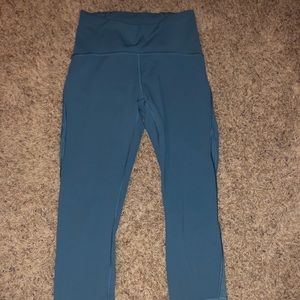 Lululemon Leggings 19” Size 6